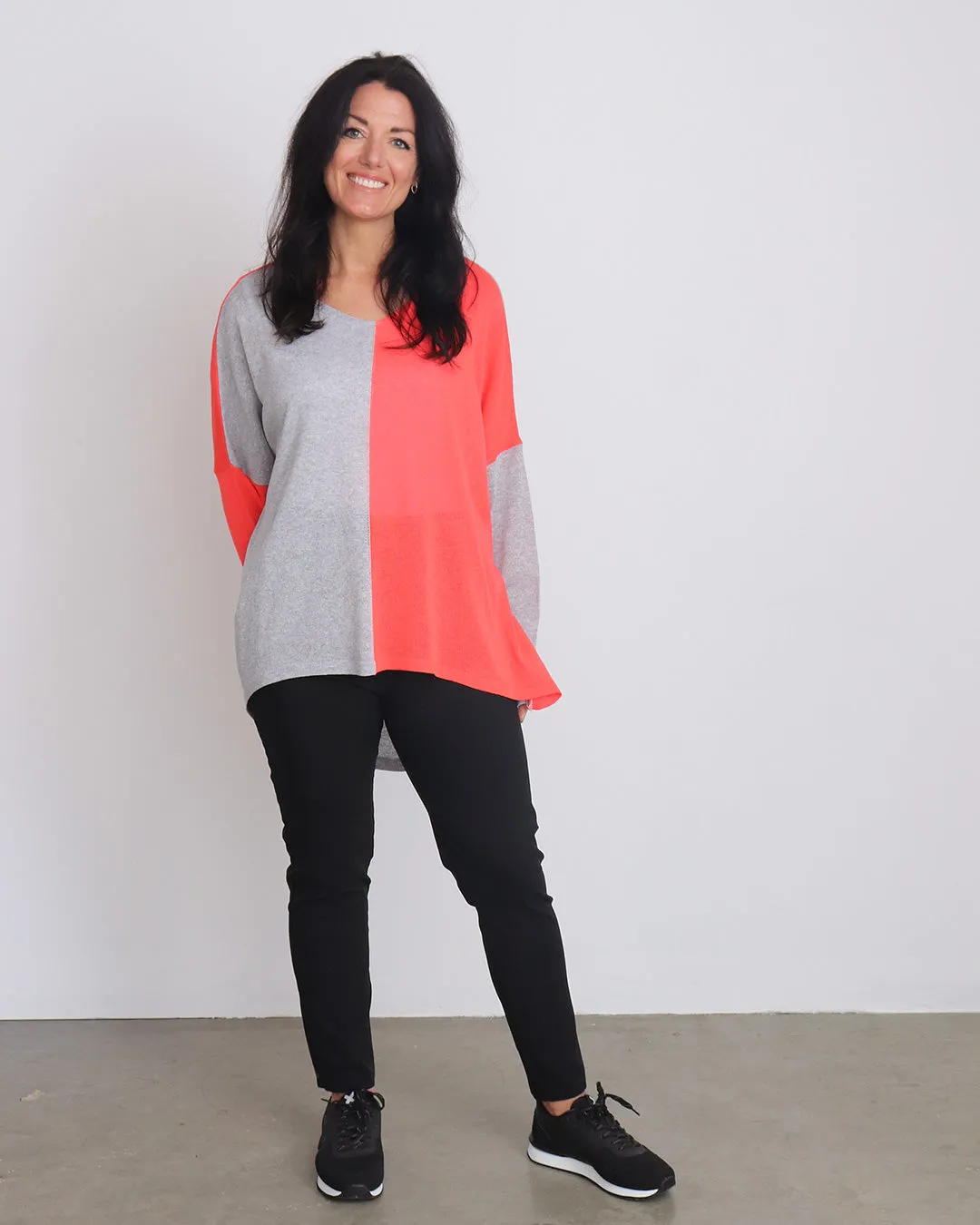 Anna Two-Tone Jumper - Grey / Coral