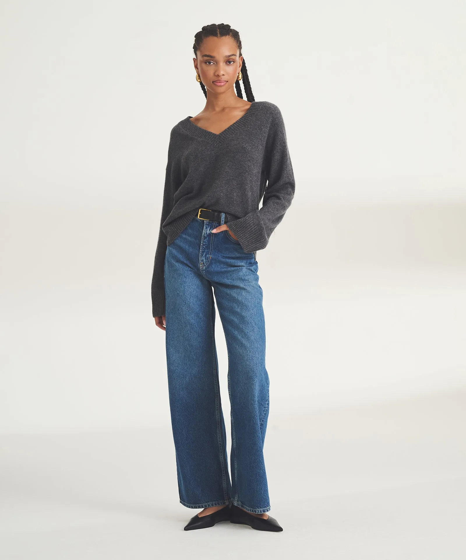 Signature Cashmere Wide Sleeve V-Neck Sweater