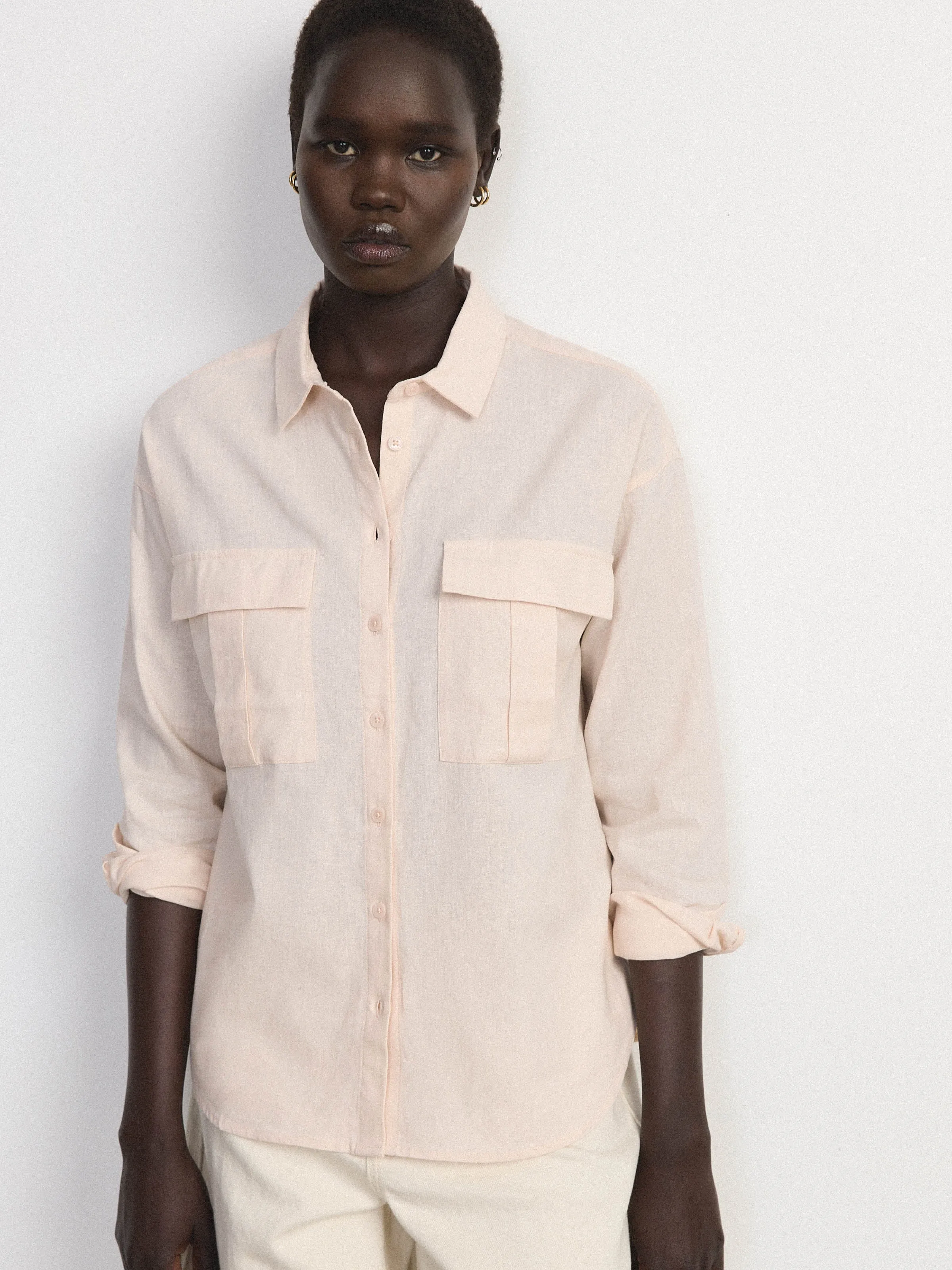 The Relaxed Linen Shirt in Blush